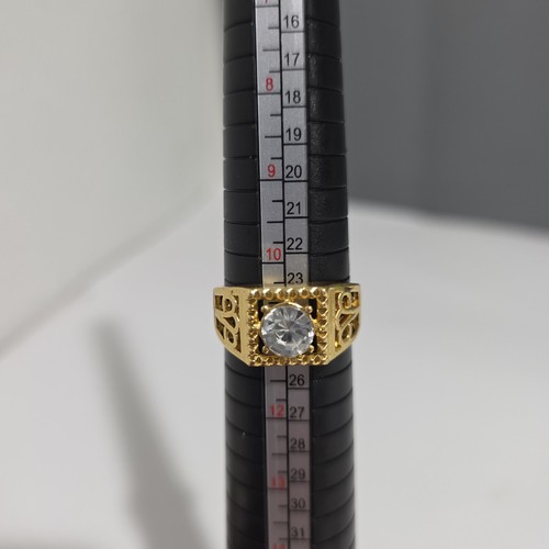 Mens gold tone - round, cz
