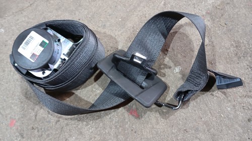 Vauxhall astra seat belt mk6 - astra,