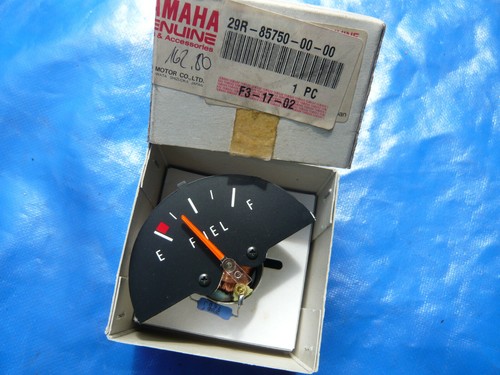 Yamaha 900 750 600 tank - 750,