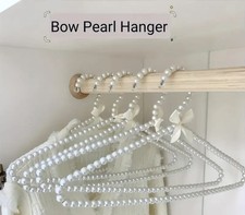 Elegant Bow Pearl Hanger Set