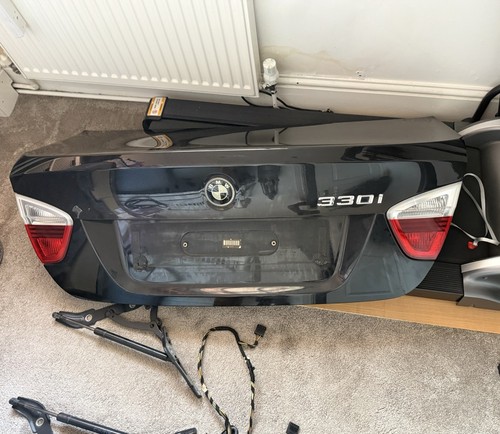 Bmw e90 bootlid black - black, series