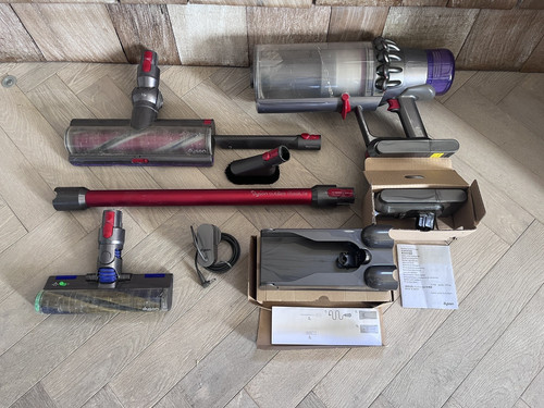 Dyson outsize v11 absolute - ,