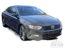 VW Passat Front Quarter Panel