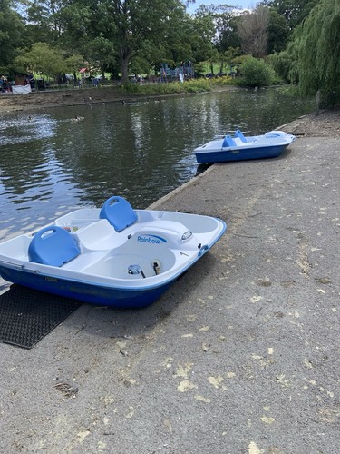 Pedalo pedal boat pelican - pedalo,