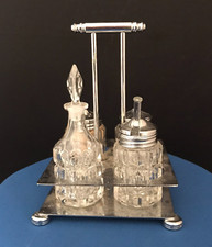 Vintage Art and Deco Style