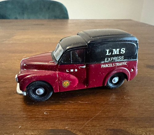 Corgi morris minor lms - morris, express