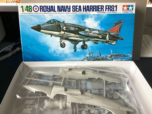 Tamiya royal navy sea - 1:48,