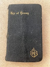 Vintage 1945 Key of Heaven Catholic Prayer Pocket Size Bible 4.5x3