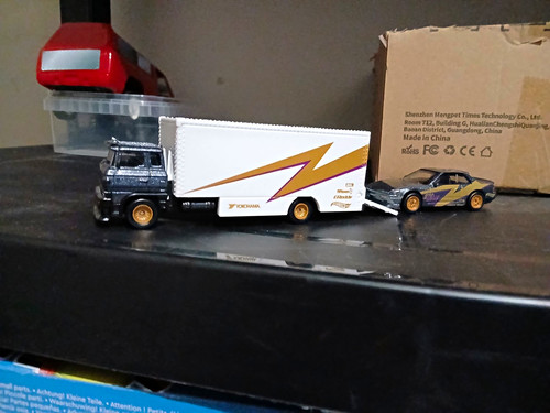 Hot wheels team transport - hot,