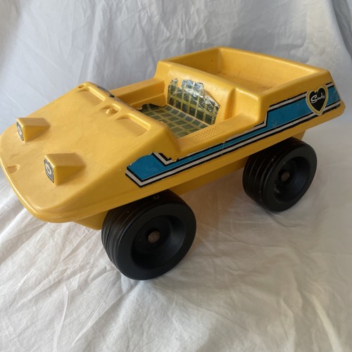 Vintage sindy doll car beach - doll,