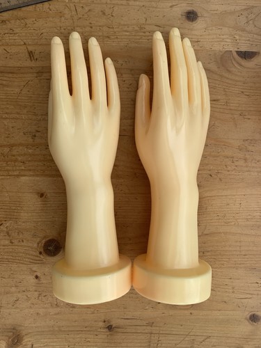 New female hand mannequin - female,