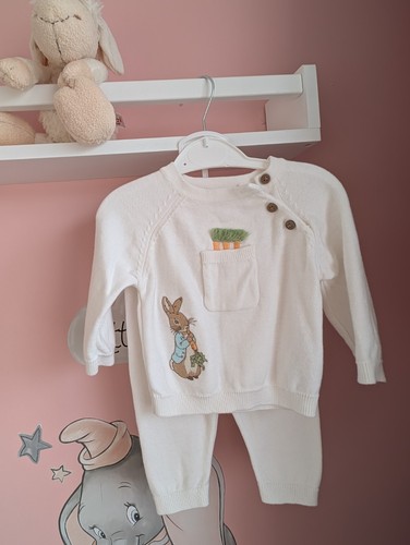 Baby jumper and trousers - 0-3,