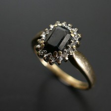9ct Yellow Gold 375 Sapphire &
