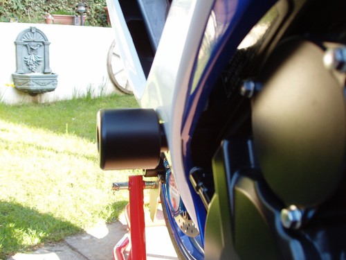 Suzuki gsxr 600 750 - suzuki,