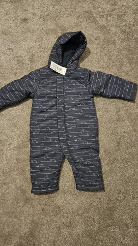 Snow suit 24 - snow,