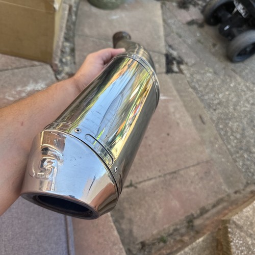 Suzuki gsxr exhaust - suzuki, can