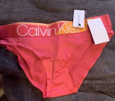 CK Calvin Klein Hot Pink