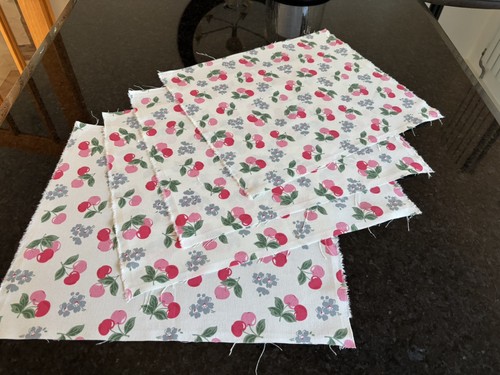 Pieces 43x37cm cath - 43x37cm,