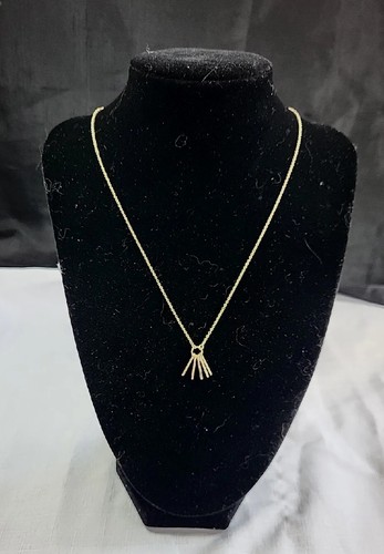 Divided gold tassle - divided,