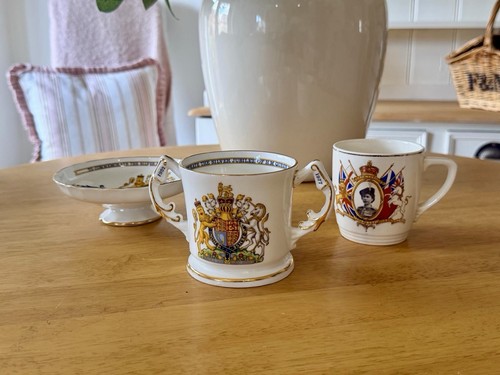 Vintage queen elizabeth - vintage, ii
