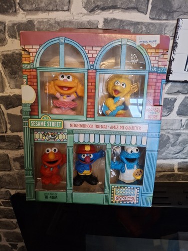 Sesame street neighborhood - street,
