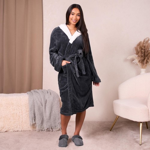 Ohs flannel dressing gown - ohs,