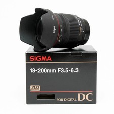 Sigma 18-200mm F3.5-6.3 DC DX