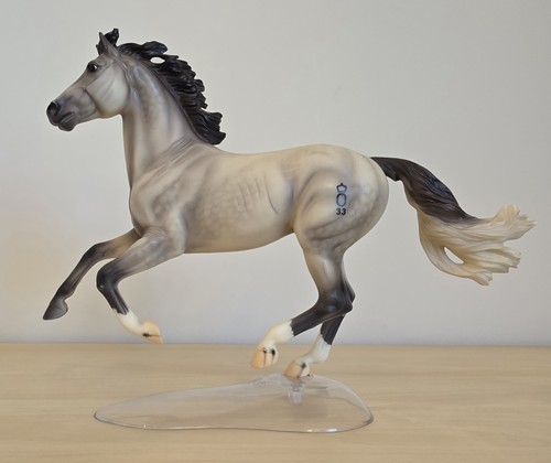 Breyer traditional model horse - breyer,