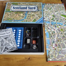 SCOTLAND YARD BOARD GAME 