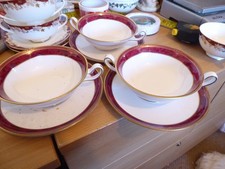 3 Spode Bordeaux handled soup bowls and drip plates