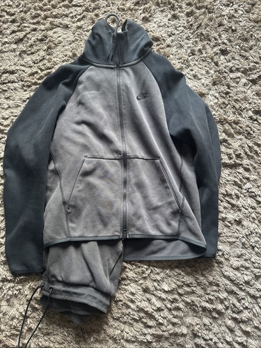 Nike tech fleece old season - fleece,
