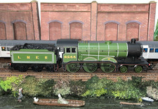 Hornby OO Gauge 4-6-0 Class