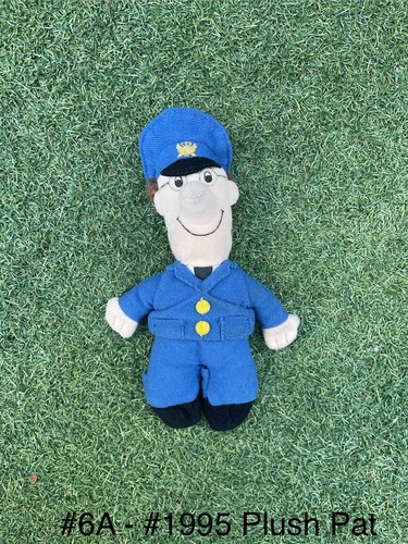 Postman pat plush vintage 1995 - vintage,