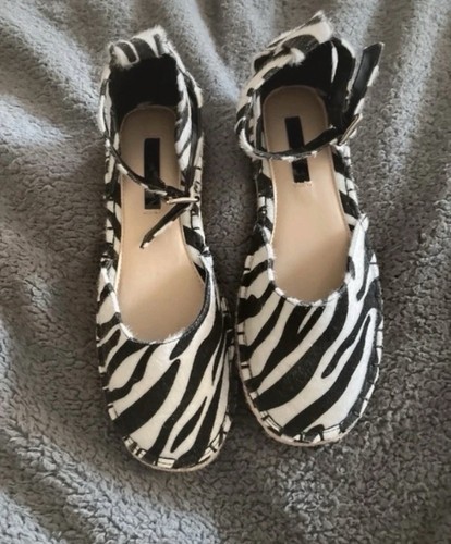 Lost ink zebra print - ink,