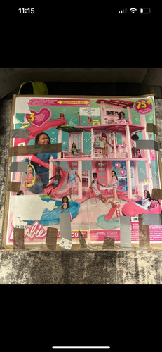 Mattel barbie dreamhouse - mattel,