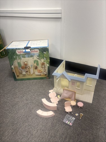 Sylvanian families general - families,