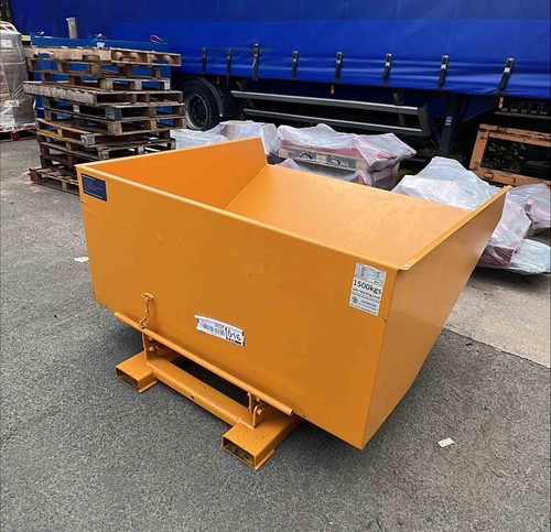 Forklift tipping skip 1 - forklift,