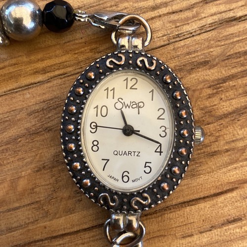 Women swap oval dial - swap,