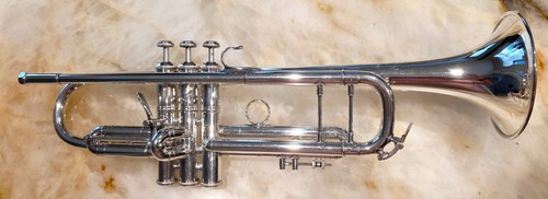 Bach stradivarius trumpet - stradivarius,