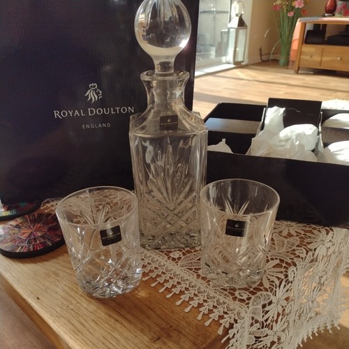 Royal doulton fine lead - royal,