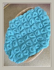 Baby Pram/Crib Blanket with Leaf edge Knitting Pattern in DK 992 