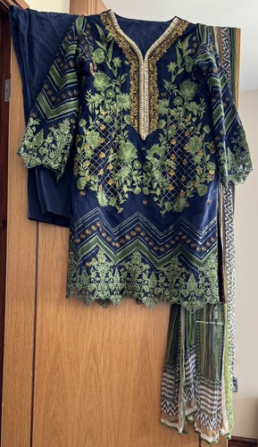 Pakistani partywear - pakistani,