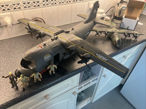 Hercules gunships military - gunships,