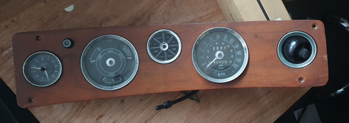 Triumph 2000 2500 dashboard - triumph,