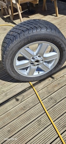 Range rover wheel - range,
