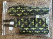 NOS Black & Yellow 2010 SE