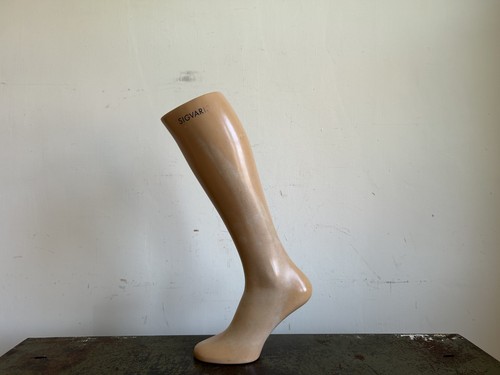 Sigvaris mannequin leg display - mannequin,