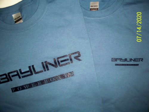 Two bayliner powerboat - two, screen