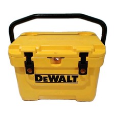 DeWalt 10 Quart Lunchbox