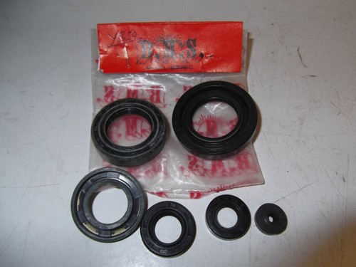 Yamaha yb50 engine seals - seals, new